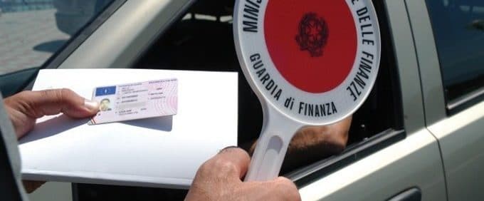 Sospensione della patente. I provvedimenti del Giudice e Prefetto.