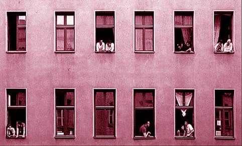 Stalking condominiale: la Cassazione ne determina i presupposti